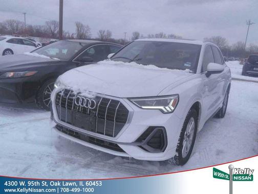 2025 Audi Q3 Premium 45 TFSI S line quattro Tiptronic