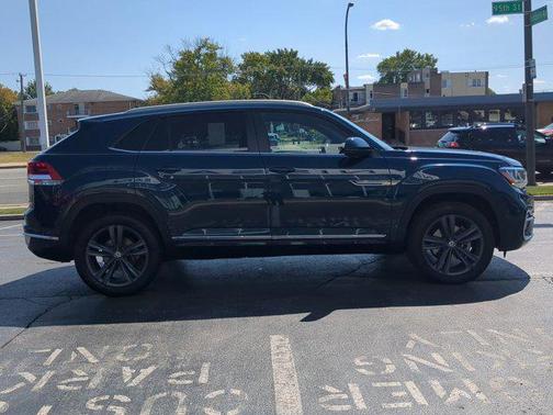 2020 Volkswagen Atlas Cross Sport 3.6L V6 SE w/Technology R-Line