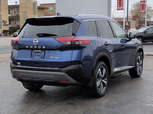 2021 Nissan Rogue SL
