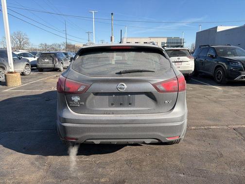 2017 Nissan Rogue Sport SV