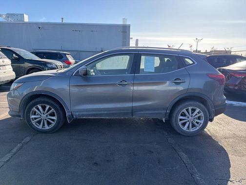 2017 Nissan Rogue Sport SV