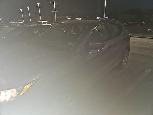 2017 Nissan Rogue Sport SV