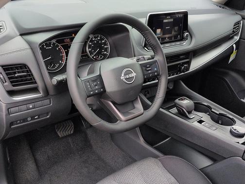 Gun Metallic 2026 Nissan Rogue SV