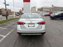 2023 Nissan Versa 1.6 SV