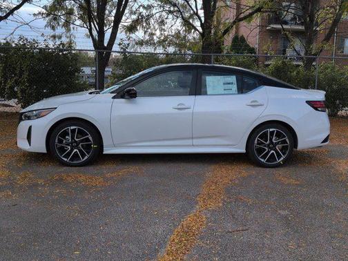 2025 Nissan Sentra SR