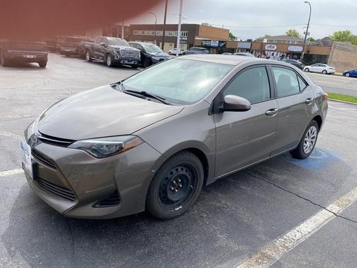 Falcon Gray Metallic 2018 Toyota Corolla LE