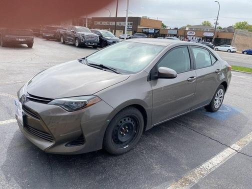 Falcon Gray Metallic 2018 Toyota Corolla LE