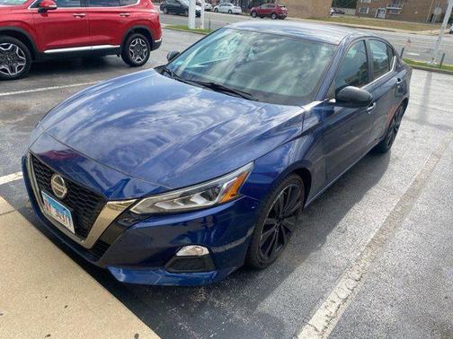 2021 Nissan Altima SR FWD