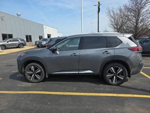 2023 Nissan Rogue Platinum