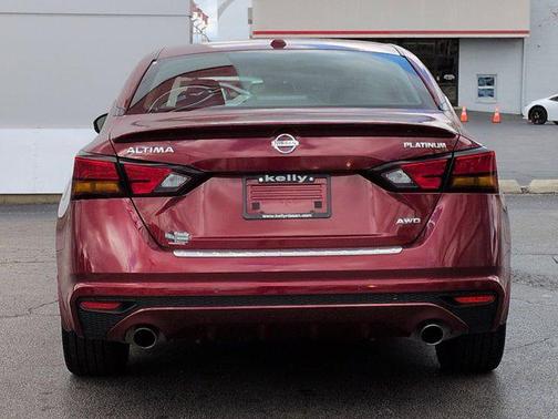 2022 Nissan Altima Platinum Intelligent AWD