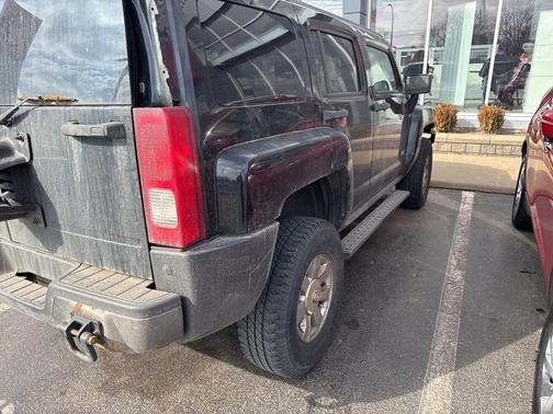 2006 Hummer H3 Base