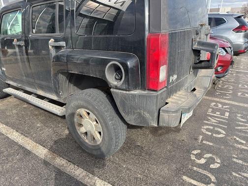 2006 Hummer H3 Base