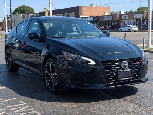 2024 Nissan Altima SR Intelligent AWD