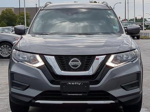 Gun Metallic 2019 Nissan Rogue SV