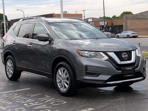 Gun Metallic 2019 Nissan Rogue SV