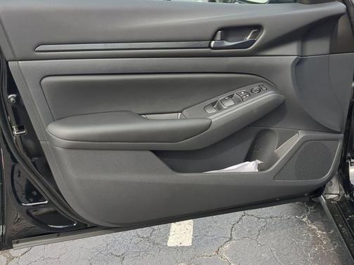 2025 Nissan Altima S FWD