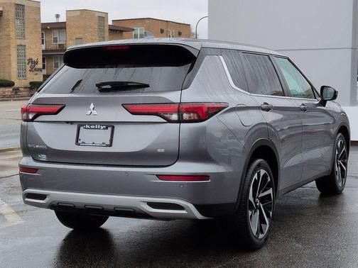 2023 Mitsubishi Outlander SE 2.5 2WD