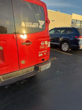 2016 Nissan NV Passenger NV3500 HD SL V8