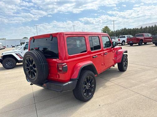 Firecracker Red Clearcoat 2025 Jeep Wrangler 4xe Sahara