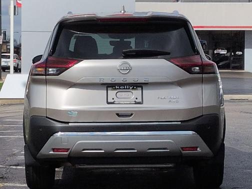 Champagne Silver Metallic 2023 Nissan Rogue Platinum