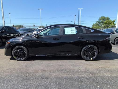 Super Black 2026 Nissan Sentra SR