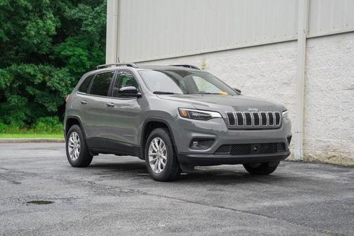 2022 Jeep Cherokee Latitude Lux