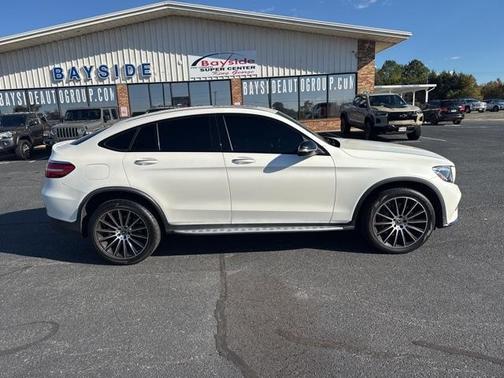 2017 Mercedes-Benz GLC 300 4MATIC Coupe