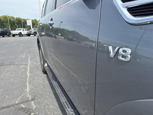 2022 Nissan Armada SL