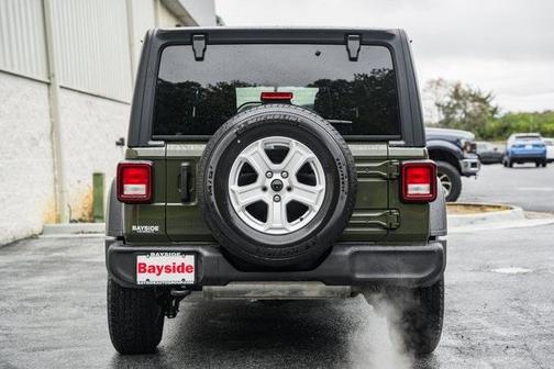 2022 Jeep Wrangler Unlimited Sport