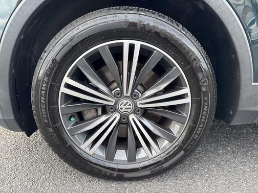 2018 Volkswagen Tiguan 2.0T SEL