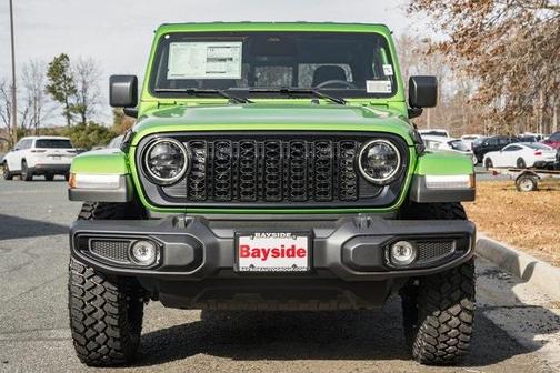 2026 Jeep Gladiator Sport