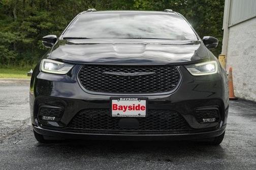 2021 Chrysler Pacifica Touring-L