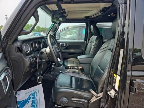 2022 Jeep Wrangler Unlimited 4xe Sahara