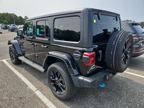 2022 Jeep Wrangler Unlimited 4xe Sahara