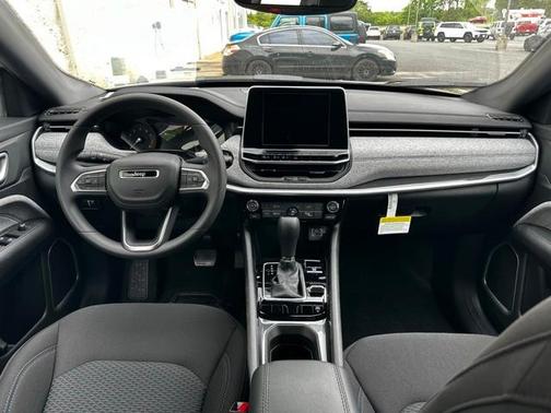 2025 Jeep Compass Sport