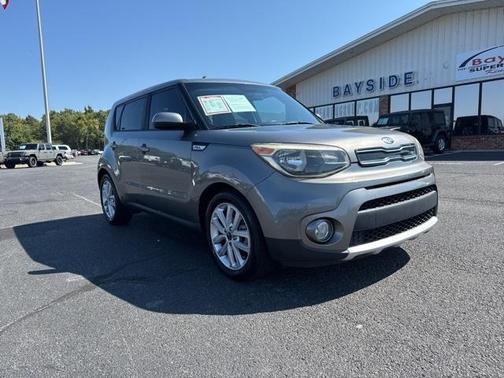2017 Kia Soul +