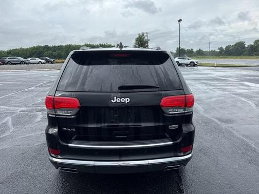 2017 Jeep Grand Cherokee Summit