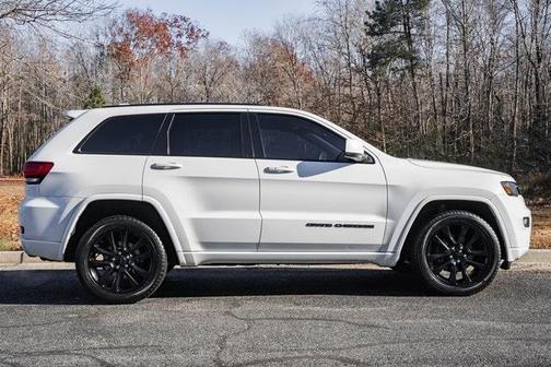 2018 Jeep Grand Cherokee Altitude