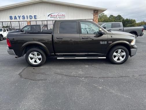 2014 RAM 1500 SLT