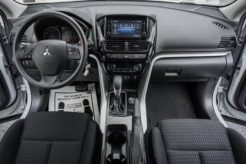 2023 Mitsubishi Eclipse Cross ES