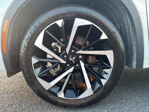 2023 Mitsubishi Outlander SEL