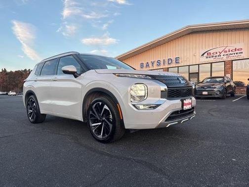 2023 Mitsubishi Outlander SEL