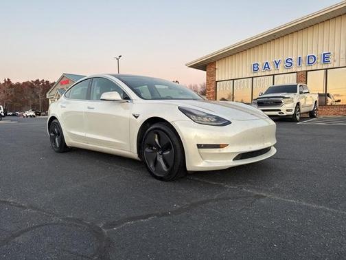 2020 Tesla Model 3 Standard Range Plus
