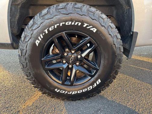 2020 Chevrolet Silverado 1500 Custom Trail Boss