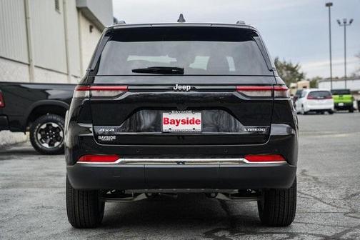 2025 Jeep Grand Cherokee Laredo X