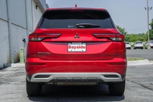 2022 Mitsubishi Outlander SE Launch Edition