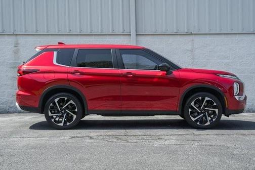 2022 Mitsubishi Outlander SE Launch Edition