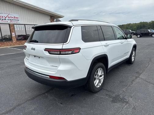 2021 Jeep Grand Cherokee L Laredo