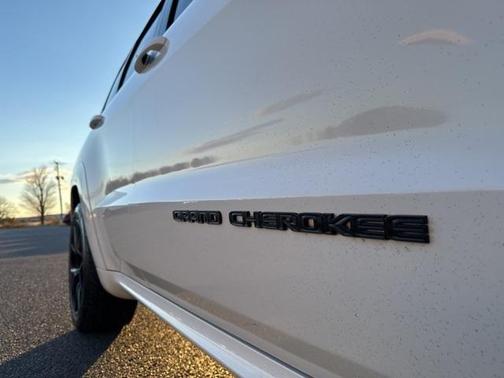 2020 Jeep Grand Cherokee SRT