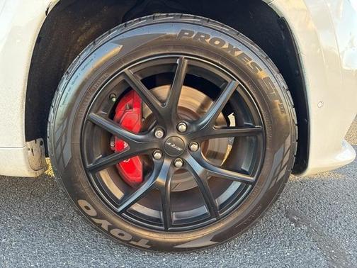 2020 Jeep Grand Cherokee SRT